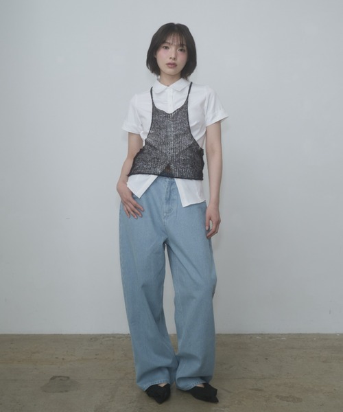FEKETE(フェケテ)の「gather compact-fit shirt / ギャザータイトシャツ(シャツ/ブラウス・レディース・グレー/ネイビー/ブラック/ミント/ホワイト・SMALL/LARGE/MEDIUM)」の17枚目の写真
