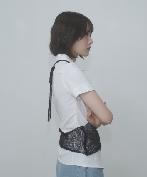 FEKETE(フェケテ)の「gather compact-fit shirt / ギャザータイトシャツ(シャツ/ブラウス・レディース・グレー/ネイビー/ブラック/ミント/ホワイト・SMALL/LARGE/MEDIUM)」の12枚目の写真
