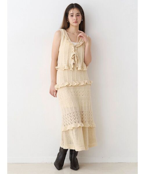 Now me. by NYLON JAPAN（ナウミーバイナイロンジャパン）の「クロシェニットフリルトップス（ニット/セーター・レディース・グリーン/ブラウン/アイボリー・FREE）」の17枚目の写真