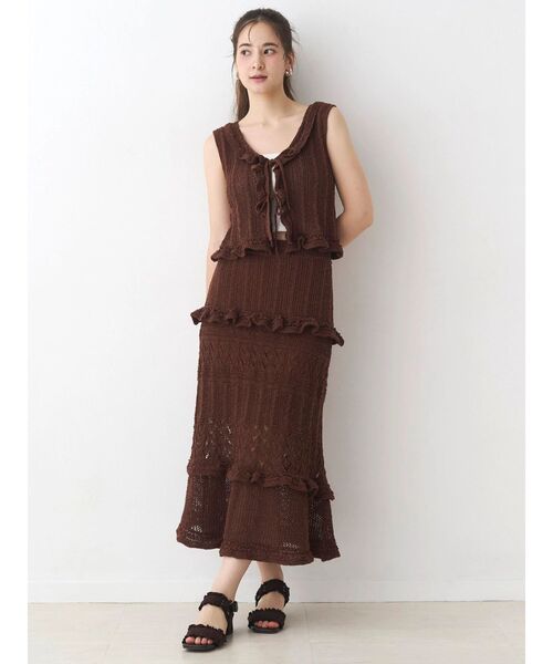 Now me. by NYLON JAPAN（ナウミーバイナイロンジャパン）の「クロシェニットフリルトップス（ニット/セーター・レディース・グリーン/ブラウン/アイボリー・FREE）」の15枚目の写真