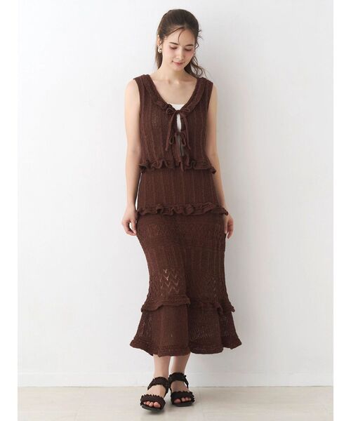 Now me. by NYLON JAPAN（ナウミーバイナイロンジャパン）の「クロシェニットフリルトップス（ニット/セーター・レディース・グリーン/ブラウン/アイボリー・FREE）」の14枚目の写真