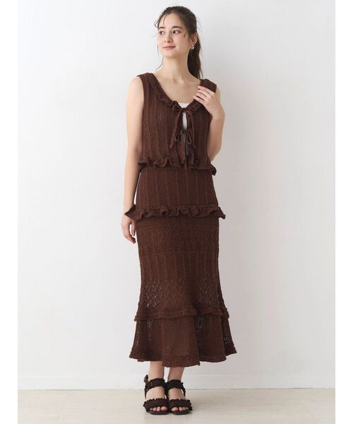 Now me. by NYLON JAPAN（ナウミーバイナイロンジャパン）の「クロシェニットフリルトップス（ニット/セーター・レディース・グリーン/ブラウン/アイボリー・FREE）」の13枚目の写真