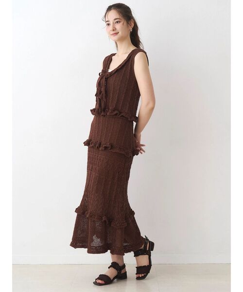 Now me. by NYLON JAPAN（ナウミーバイナイロンジャパン）の「クロシェニットフリルトップス（ニット/セーター・レディース・グリーン/ブラウン/アイボリー・FREE）」の12枚目の写真
