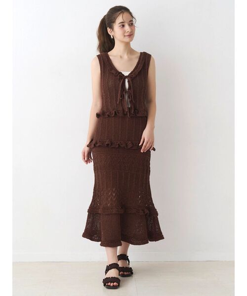 Now me. by NYLON JAPAN（ナウミーバイナイロンジャパン）の「クロシェニットフリルトップス（ニット/セーター・レディース・グリーン/ブラウン/アイボリー・FREE）」の11枚目の写真