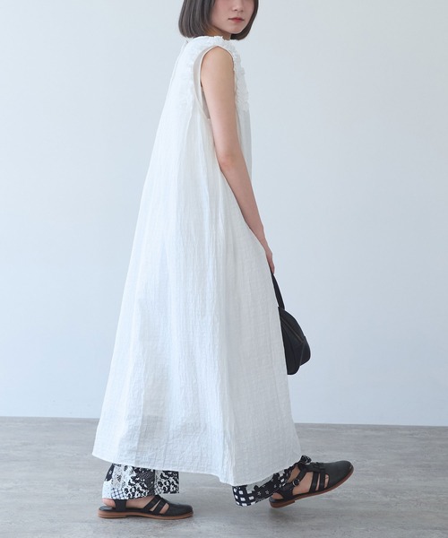 bulle de savon(ビュルデサボン)の「△レノクロス frill ワンピース(ワンピース・レディース・ホワイト/ブラック・FREE)」の8枚目の写真
