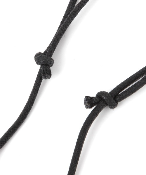 LAKOLE（ラコレ）の「フェイクレザーマルチネックレス2 / 654153（ネックレス・メンズ・ブラック/グレー・FREE）」の5枚目の写真