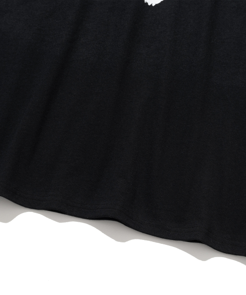 KNITTED(ニッティド)の「ヴィンテージハートTシャツ BLACK-WHITE(Tシャツ/カットソー・レディース・その他・LARGE/MEDIUM/X-LARGE)」の5枚目の写真