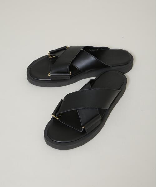 PADRONE(パドローネ)の「PADRONE THE STANDARD LINE/別注CROSS STRAP SANDAL/クロスストラップ(サンダル・メンズ・ブラック・42/41/40)」の1枚目の写真