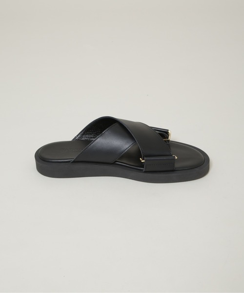 PADRONE（パドローネ）の「PADRONE THE STANDARD LINE/別注CROSS STRAP SANDAL/クロスストラップ（サンダル・メンズ・ブラック・42/41/40）」の3枚目の写真