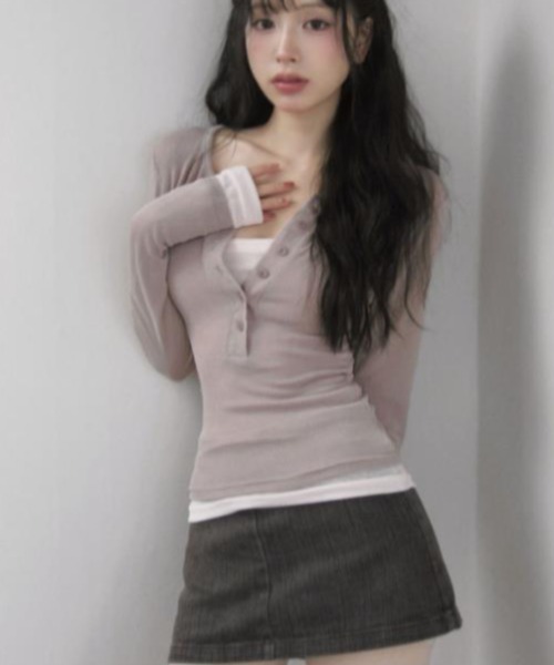 semplice（センプリチェ）の「カットソー【韓国ファッション】（Tシャツ/カットソー・レディース・ブラック/ベージュ/ダークグレー・F）」の6枚目の写真