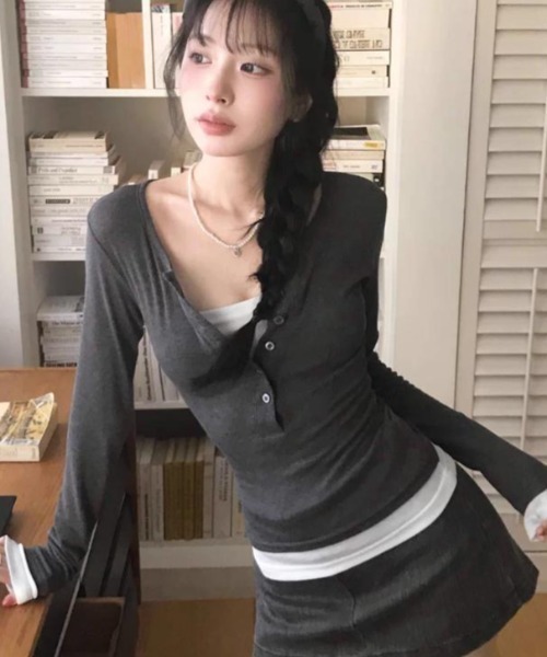 semplice（センプリチェ）の「カットソー【韓国ファッション】（Tシャツ/カットソー・レディース・ブラック/ベージュ/ダークグレー・F）」の12枚目の写真