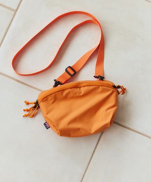 COBMASTER(コブマスター)の「別注 KOOLTHING SOFT COOLER BAG XS クールシング ソフトクーラーバッグ【保冷】(ショルダーバッグ・レディース・オレンジ/ライム/グレー/ブラック・ONE SIZE)」の11枚目の写真