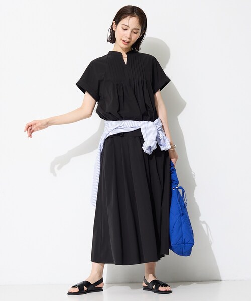 INDIVI(インディヴィ)の「【撥水/UVケア/SETUP可能】軽量タックスキッパーブラウス(シャツ/ブラウス・レディース・ベージュ/ブルー系その他/ブラック/ホワイト・05/13/15 /38/34/19)」の20枚目の写真