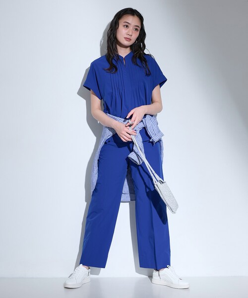 INDIVI(インディヴィ)の「【撥水/UVケア/SETUP可能】軽量タックスキッパーブラウス(シャツ/ブラウス・レディース・ベージュ/ブルー系その他/ブラック/ホワイト・05/13/15 /38/34/19)」の10枚目の写真
