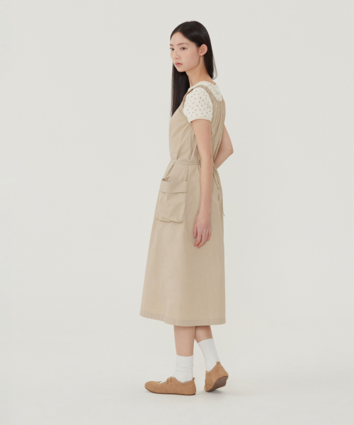 COVERNAT WOMAN(カバーナットウーマン)の「ウィメンズカーゴポケットスリーブレスワンピースチャコール(Tシャツ/カットソー・レディース・その他・WS/WM)」の6枚目の写真