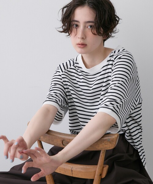Dessin(デッサン)の「【UVカット/接触冷感】フォルムカットソー5分袖(Tシャツ/カットソー・レディース・ナチュラル/ホワイト系/イエロー系その他/ピンク系/ホワイト系その他3・00/01/02/03)」の2枚目の写真