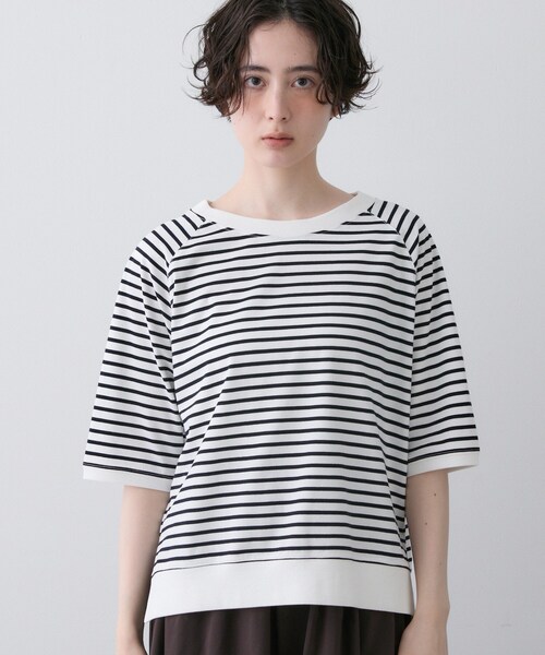 Dessin(デッサン)の「【UVカット/接触冷感】フォルムカットソー5分袖(Tシャツ/カットソー・レディース・ナチュラル/ホワイト系/イエロー系その他/ピンク系/ホワイト系その他3・00/01/02/03)」の16枚目の写真