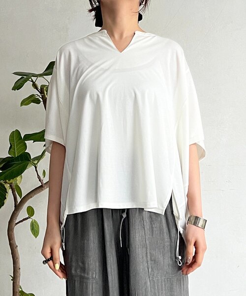 un dix cors(アンディコール)の「ドロストスキッパープルオーバー(Tシャツ/カットソー・レディース・オレンジ/ブラック/ブルー/オフホワイト・FREE)」の11枚目の写真