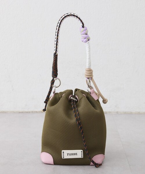 CIAOPANIC TYPY(チャオパニックティピー)の「:【TYNNE.】【軽量】2WAY配色メッシュロープ巾着バッグ(ショルダーバッグ・レディース・キャメル/グレー/カーキ/ブラック・ONE SIZE)」の21枚目の写真