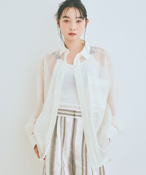 COLORME(カラーミー)の「【AKB48 伊藤百花 着用】ゆったり オーバーサイズ シアーシャツ(シャツ/ブラウス・レディース・ホワイト/ブラック・FREE)」の2枚目の写真