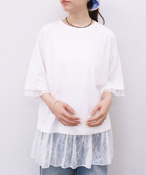 archives(アルシーヴ)の「【1枚でレイヤード風が完成するBIGT】フリルレースドッキングBIGTEE(Tシャツ/カットソー・レディース・ブラック/オフホワイト・MEDIUM)」の4枚目の写真