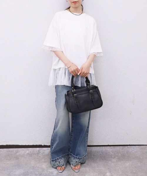 archives(アルシーヴ)の「【1枚でレイヤード風が完成するBIGT】フリルレースドッキングBIGTEE(Tシャツ/カットソー・レディース・ブラック/オフホワイト・MEDIUM)」の11枚目の写真