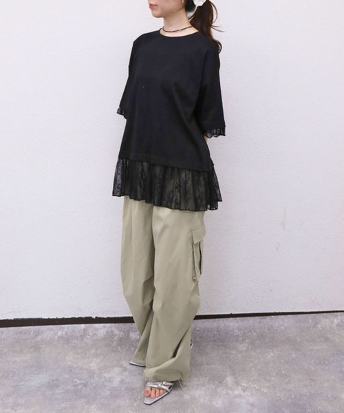 archives(アルシーヴ)の「【1枚でレイヤード風が完成するBIGT】フリルレースドッキングBIGTEE(Tシャツ/カットソー・レディース・ブラック/オフホワイト・MEDIUM)」の21枚目の写真