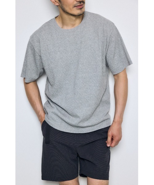 AZUL by moussy(アズールバイマウジー)の「総柄ニットソートップス(ニット/セーター・メンズ・ブラック/オフホワイト/グレー・SMALL/LARGE/MEDIUM)」の2枚目の写真