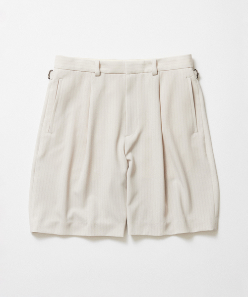 EDIFICE(エディフィス)の「ストライプ サイド アジャスト ショーツ(その他パンツ・メンズ・ネイビー/アイボリー・LARGE/MEDIUM/SMALL)」の1枚目の写真