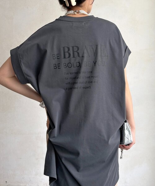 DouDou(ドゥドゥ)の「バックロゴチュニックTEE(Tシャツ/カットソー・レディース・チャコールグレー/オフホワイト/カーキ・FREE)」の3枚目の写真