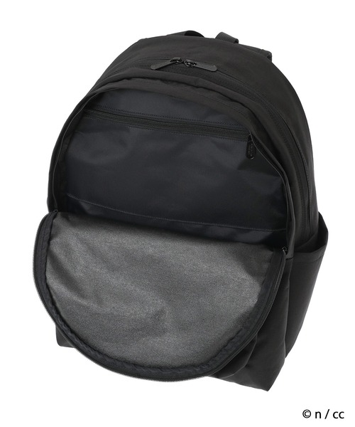 Manhattan Portage（マンハッタンポーテージ）の「ENVIROPACK JR 500D CORDURA CKW26（バックパック/リュック・レディース・ブラック・MEDIUM）」の2枚目の写真