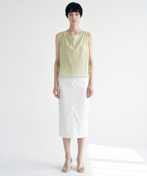 MAYVERU（メイバーユー）の「Atly Check blouse _ Yellow（シャツ/ブラウス・レディース・その他・FREE）」の2枚目の写真