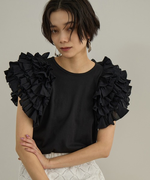 AAYUSHI（アユーシ）】フリルスリーブカットソー（Tシャツ/カットソー