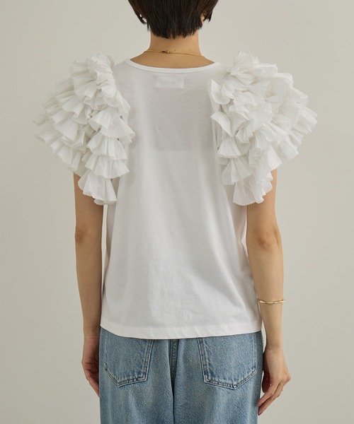 SALON adam et rope'(サロン アダム エ ロペ)の「【AAYUSHI(アユーシ)】フリルスリーブカットソー(Tシャツ/カットソー・レディース・ホワイト/ブラック・FREE)」の16枚目の写真