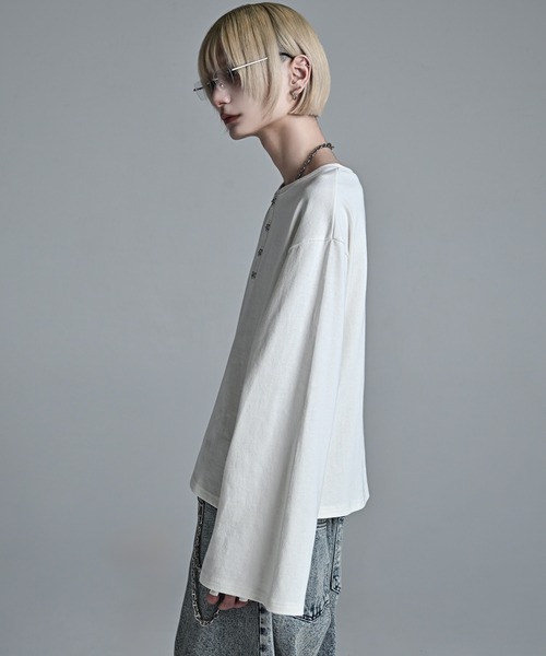 ADRER(アドラー)の「Short Length Hook long-T / ショートレングス フック ロングT(Tシャツ/カットソー・メンズ・ホワイト/ブラック・XS/S/M/L)」の12枚目の写真