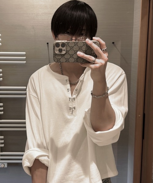 ADRER(アドラー)の「Short Length Hook long-T / ショートレングス フック ロングT(Tシャツ/カットソー・メンズ・ホワイト/ブラック・XS/S/M/L)」の16枚目の写真