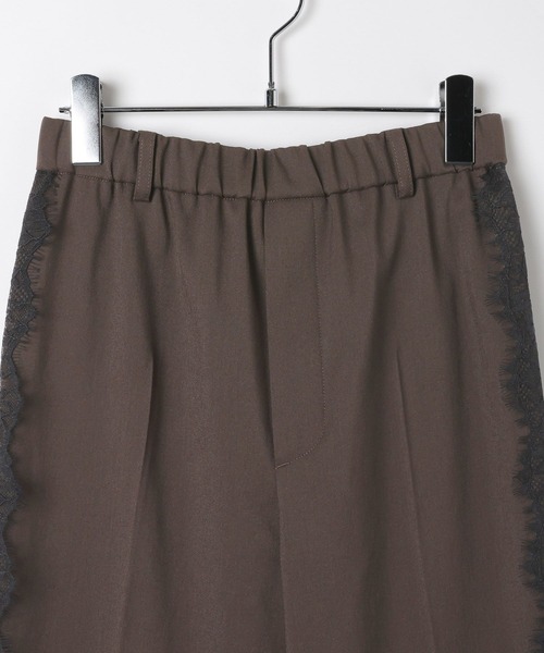 LEPSIM(レプシィム)の「セミフレアレースラインパンツ 1017511(その他パンツ・レディース・ブラック/ブラウン・LARGE/MEDIUM)」の11枚目の写真