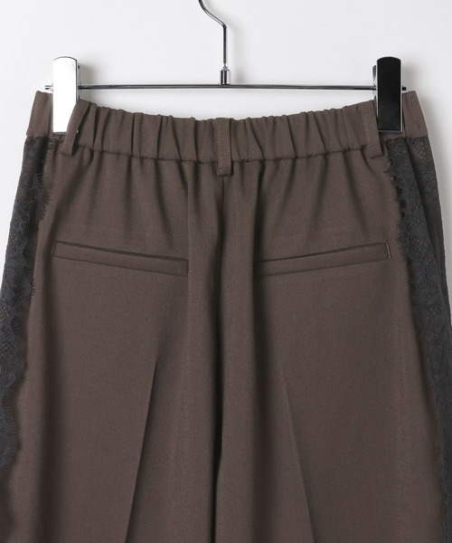 LEPSIM(レプシィム)の「セミフレアレースラインパンツ 1017511(その他パンツ・レディース・ブラック/ブラウン・LARGE/MEDIUM)」の14枚目の写真