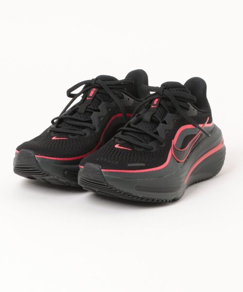 NIKE(ナイキ)の「NIKE ナイキ AIR WINFLO 12【軽量】メンズスニーカー ランニングシューズ 厚底(エアウィンフロー12) HV9272-005 ブラック/ブラック/レッドオービット(スニーカー・メンズ・ブラック×レッド・28.0cm/27.5cm/27.0cm/26.5cm/26.0cm/25.5cm/30.0cm/29.0cm)」の1枚目の写真