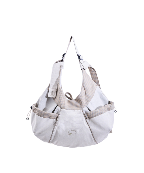 CHOROK STUDIO(チョロクスタジオ)の「Marron Sling Bag (Beige)(ショルダーバッグ・レディース・その他・FREE)」の1枚目の写真