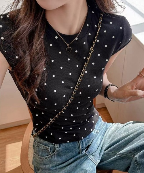 Miniministore(ミニミニストア)の「ドット柄tシャツレディース 半袖トップス(Tシャツ/カットソー・レディース・ホワイト/ブラック/ダークグレー・M/L)」の3枚目の写真