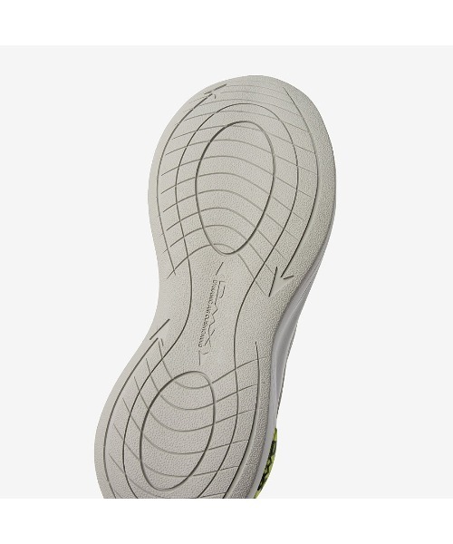 Reebok(リーボック)の「DMX コンフォート プラス 3.0 / DMX COMFORT + 3.0(スニーカー・メンズ・ブラック・23.0cm/24.5cm/24.0cm/25.0cm/26.0cm/26.5cm/27.0cm/27.5cm/28.0cm/28.5cm/30.0cm/31cm/22.5cm/25.5cm)」の10枚目の写真