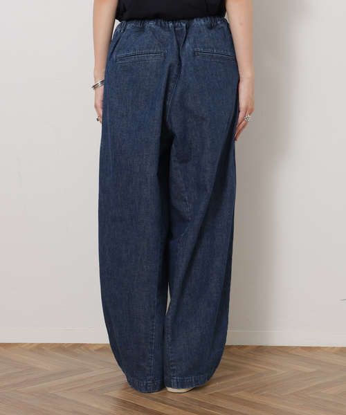 JOURNAL STANDARD LUXE(ジャーナルスタンダード ラックス)の「10OZデニム シフトパンツ(デニムパンツ・レディース・ネイビー・FREE)」の16枚目の写真