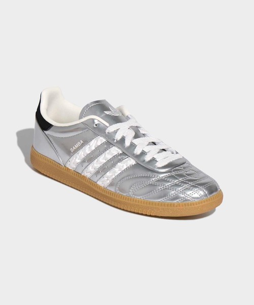 adidas(アディダス)の「SAMBA JP EXCLUSIVE for BILLY'S サンバ スニーカー アディダスオリジナルス adidas Originals(スニーカー・メンズ・シルバー・28.0cm/27.0cm/27.5cm/26.5cm/26.0cm/25.5cm/25.0cm/29.0cm/28.5cm/24.5cm/22.0cm/22.5cm/23.0cm/24.0cm/23.5cm)」の4枚目の写真