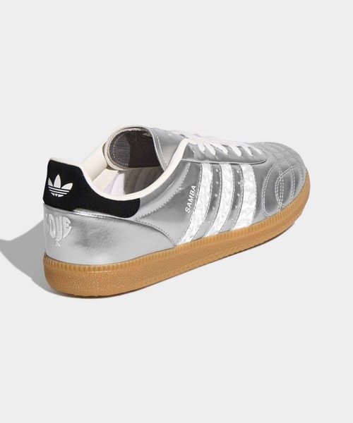 adidas(アディダス)の「SAMBA JP EXCLUSIVE for BILLY'S サンバ スニーカー アディダスオリジナルス adidas Originals(スニーカー・メンズ・シルバー・28.0cm/27.0cm/27.5cm/26.5cm/26.0cm/25.5cm/25.0cm/29.0cm/28.5cm/24.5cm/22.0cm/22.5cm/23.0cm/24.0cm/23.5cm)」の5枚目の写真