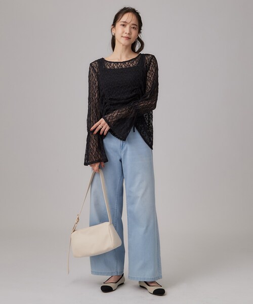 SHOO・LA・RUE(シューラルー)の「レースで華やかに映える 旬な透け感の レースシャーリングトップス(Tシャツ/カットソー・レディース・ブラック/ホワイト・00)」の9枚目の写真