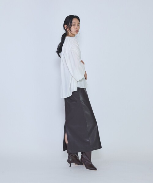 1er Arrondissement(プルミエアロンディスモン)の「ギャザースキッパーブラウス(シャツ/ブラウス・レディース・オフホワイト/ブラウン系その他5/イエロー系その他5・36/38)」の9枚目の写真