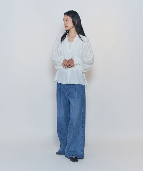 1er Arrondissement(プルミエアロンディスモン)の「ギャザースキッパーブラウス(シャツ/ブラウス・レディース・オフホワイト/ブラウン系その他5/イエロー系その他5・36/38)」の17枚目の写真