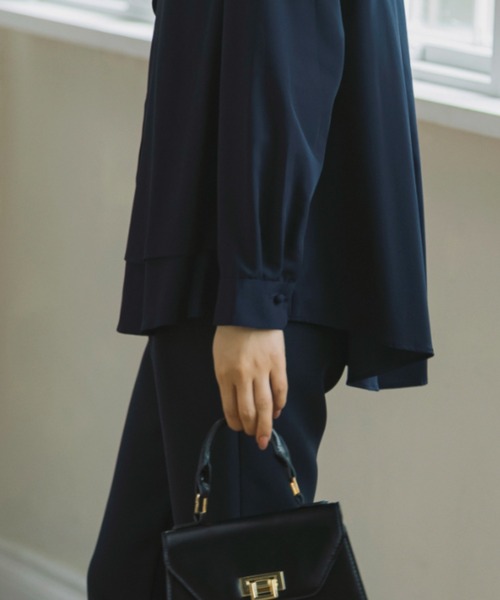 Sono(ソーノ)の「【SONO/ソーノ】【SONO NAVY/ソーノネイビー】プティラパンブラウス(シャツ/ブラウス・レディース・ホワイト/ネイビー・F)」の19枚目の写真