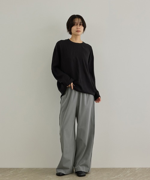 SALON adam et rope'(サロン アダム エ ロペ)の「【WEB限定】サイドラインイージーパンツ(その他パンツ・レディース・カーキ/ブラック/チャコールグレー・M/S)」の16枚目の写真